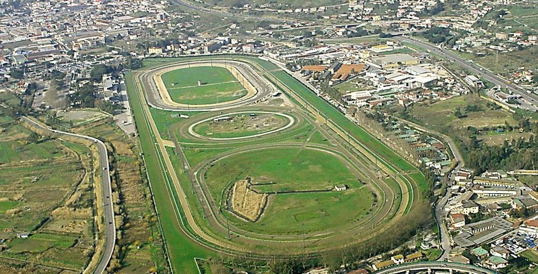 Napoli: Domenica il Gran Premio Lotteria di Agnano